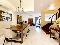 Hillcrest Park (D11), Terrace #587733531